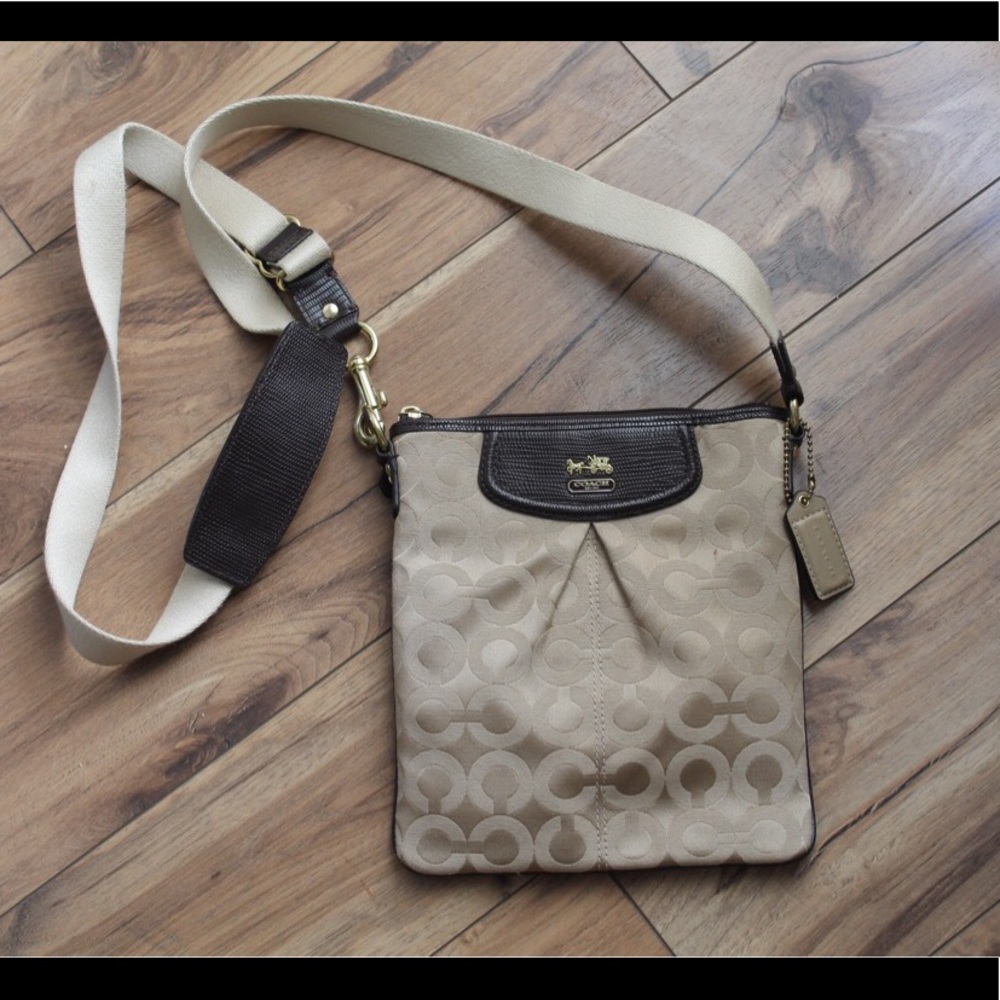 Coach crossbody purse